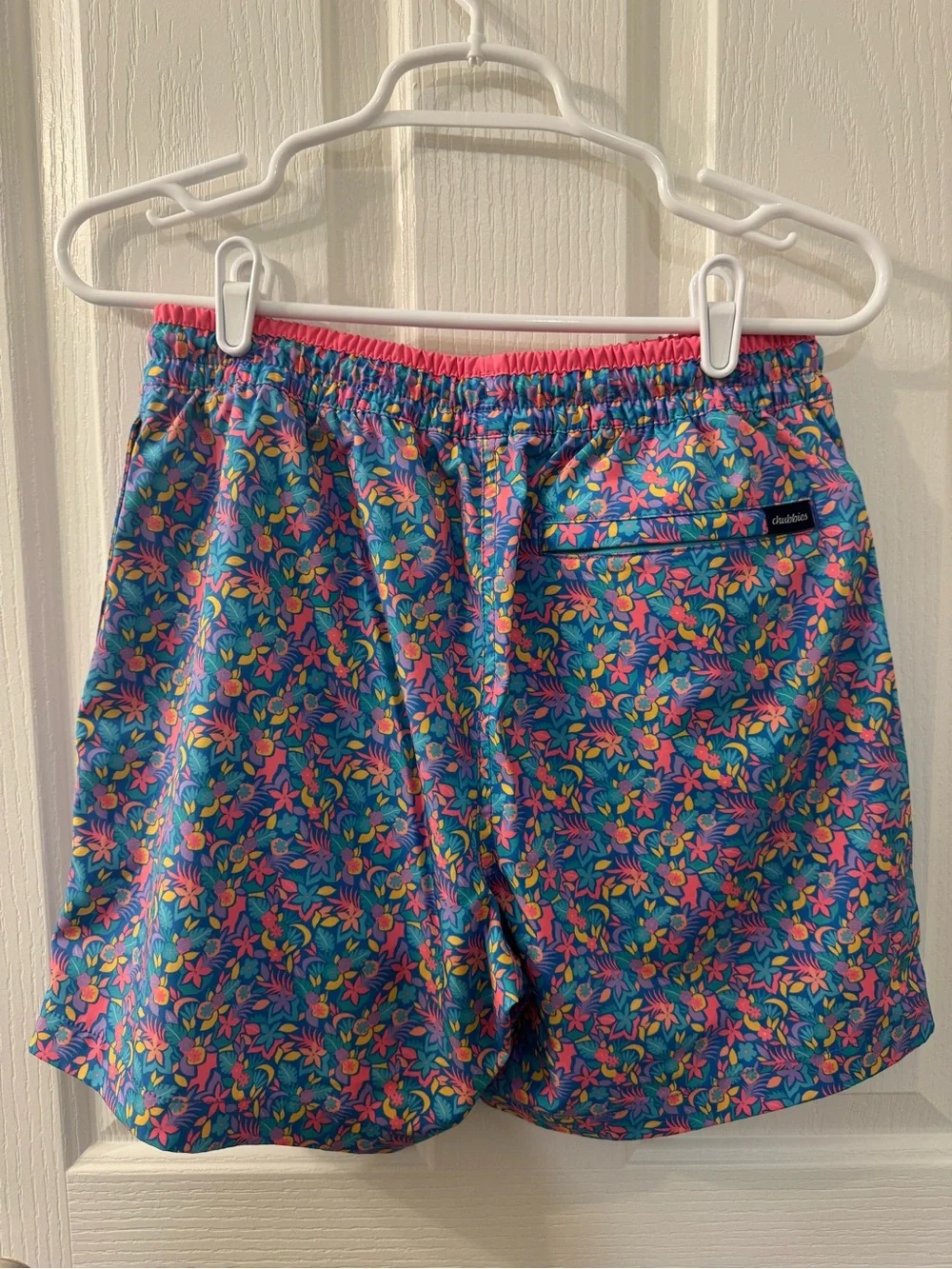 chubbies Men’s Swim Trunks size M, 5.5” inseam
